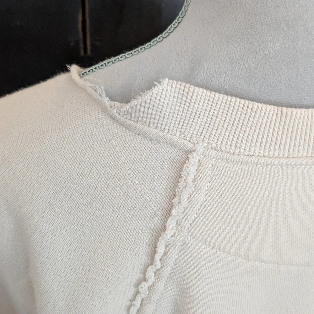 Aerie Women's Large Beige/Cream Sweatshirt - Picture 3 of 4